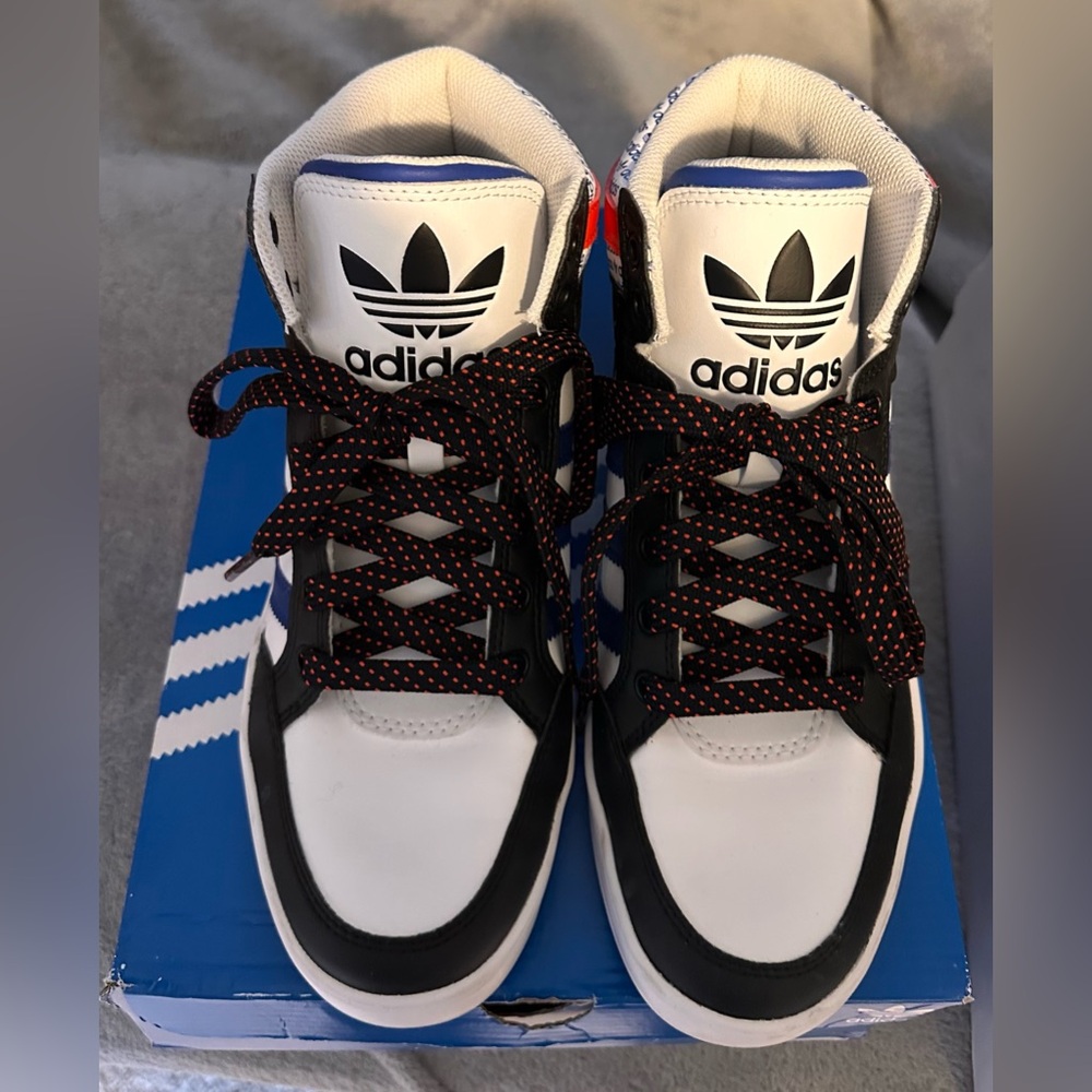 Adidas Hard Court HI J Sneakers Youth Size 6 Multicolor FV5465